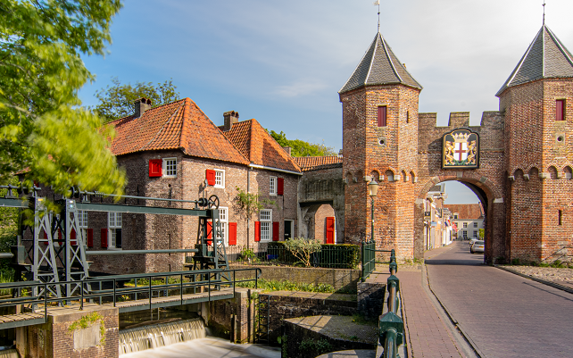 Info@dekatoendrukkerij.nl